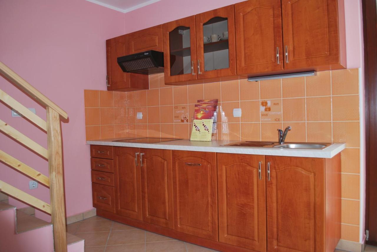Apartments - Turisticna Kmetija Vrbnjak Ljutomer Bagian luar foto