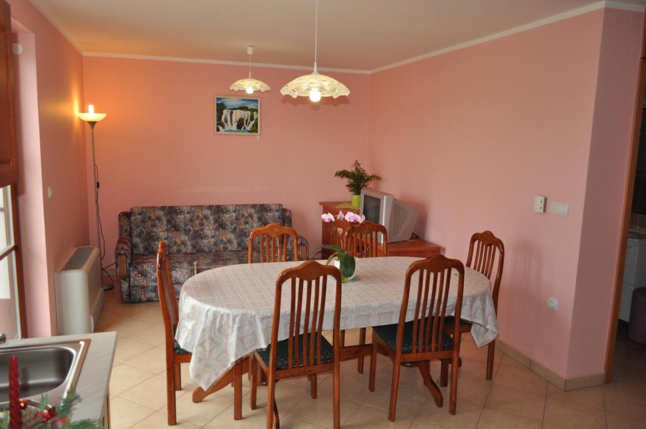 Apartments - Turisticna Kmetija Vrbnjak Ljutomer Bagian luar foto