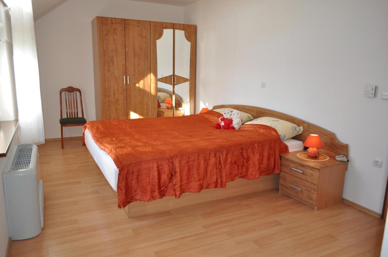 Apartments - Turisticna Kmetija Vrbnjak Ljutomer Bagian luar foto