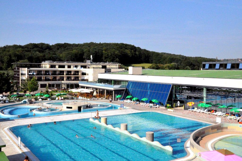 Apartments - Turisticna Kmetija Vrbnjak Ljutomer Bagian luar foto