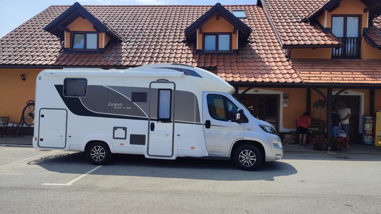 Apartments - Turisticna Kmetija Vrbnjak Ljutomer Bagian luar foto