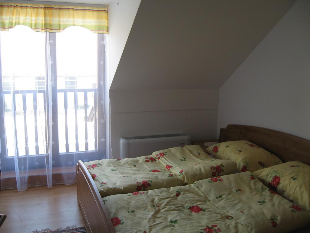 Apartments - Turisticna Kmetija Vrbnjak Ljutomer Ruang foto