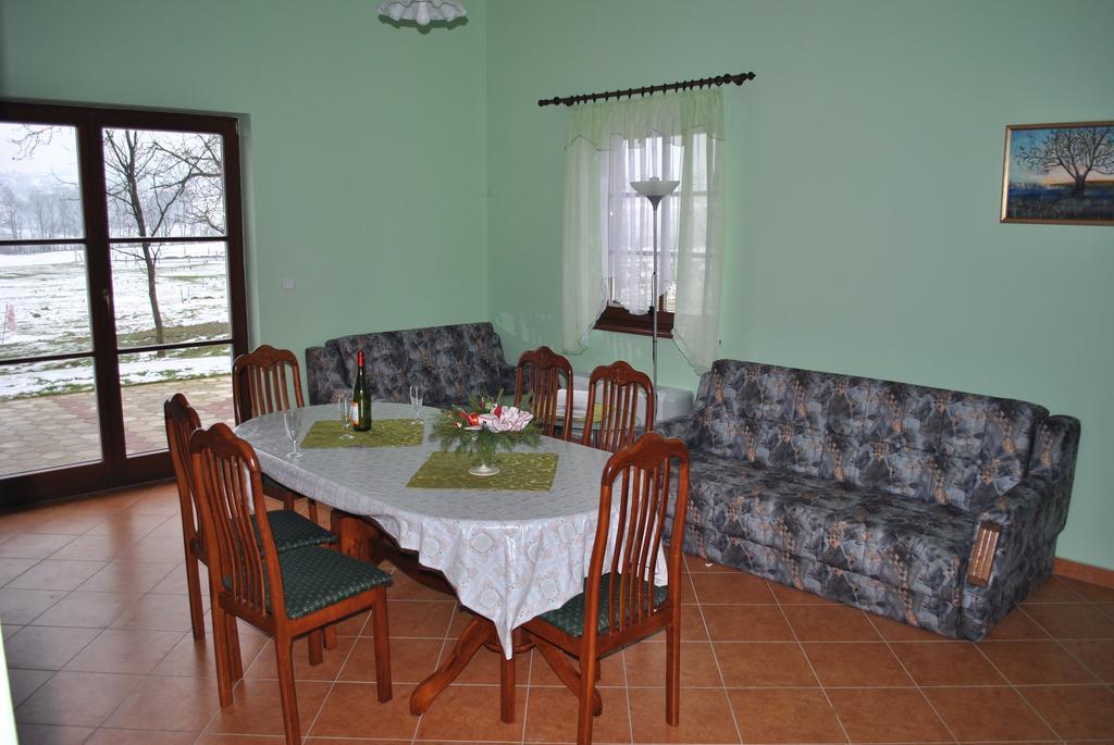 Apartments - Turisticna Kmetija Vrbnjak Ljutomer Bagian luar foto